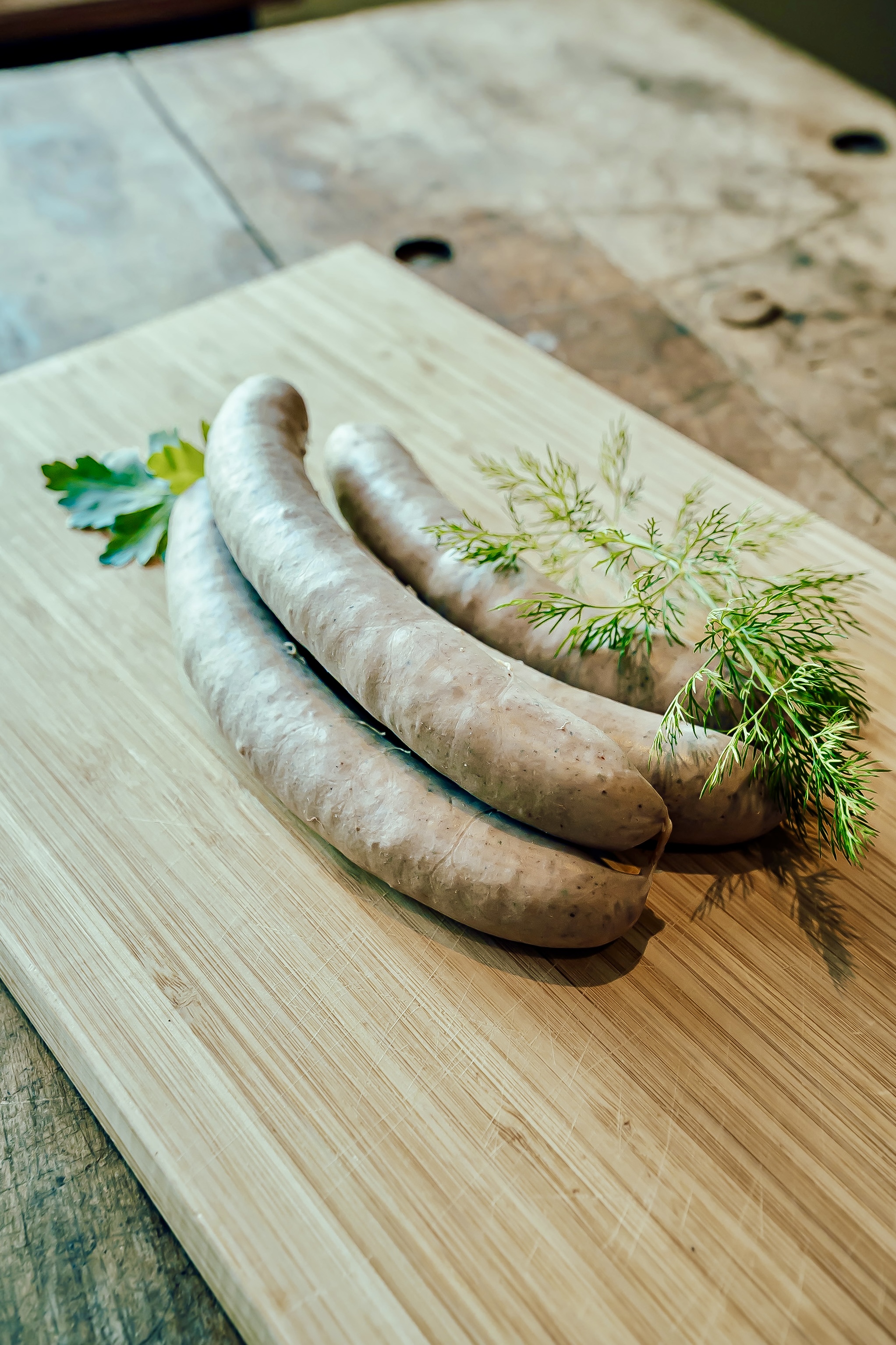 Grobe hausmacher Bratwurst - vorgebrüht - 4 Stück